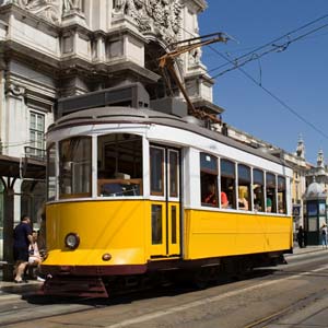 Sporvogn i Lissabon - tag en tur, men pas på lommetyve
